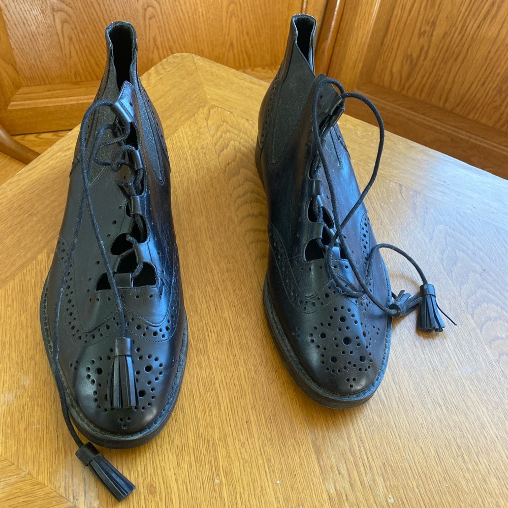 LIMITED EDITION Diane Von Furstenberg Shoes